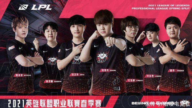 库里凭借无 库里凭借无