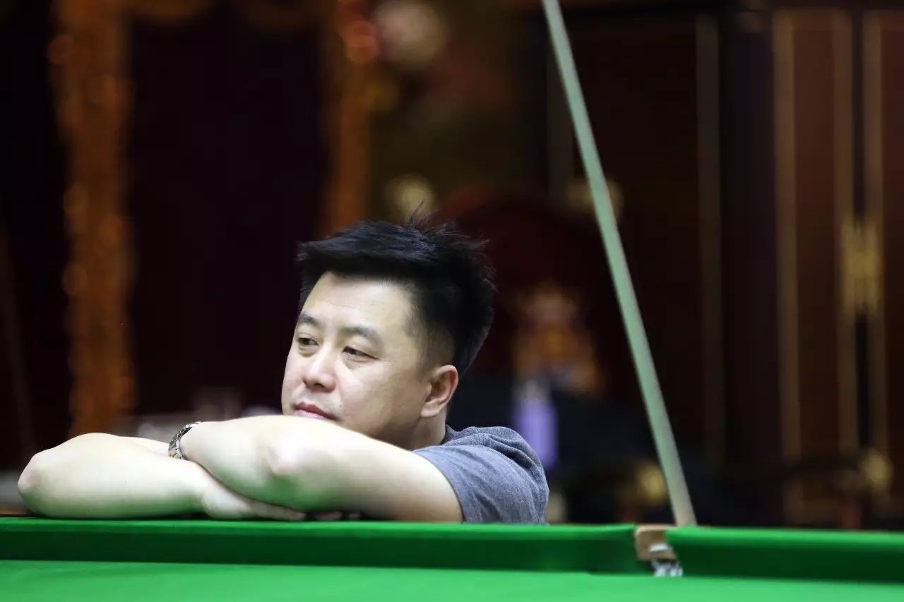 这位年轻球 这位年轻球