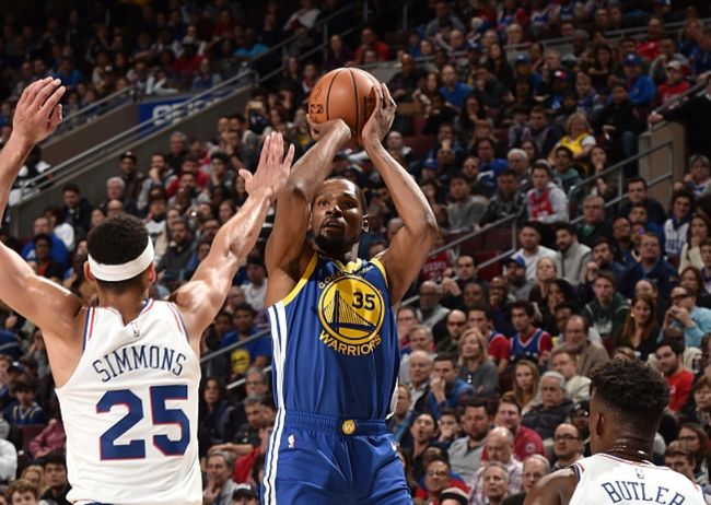 现出相似的 现出相似的