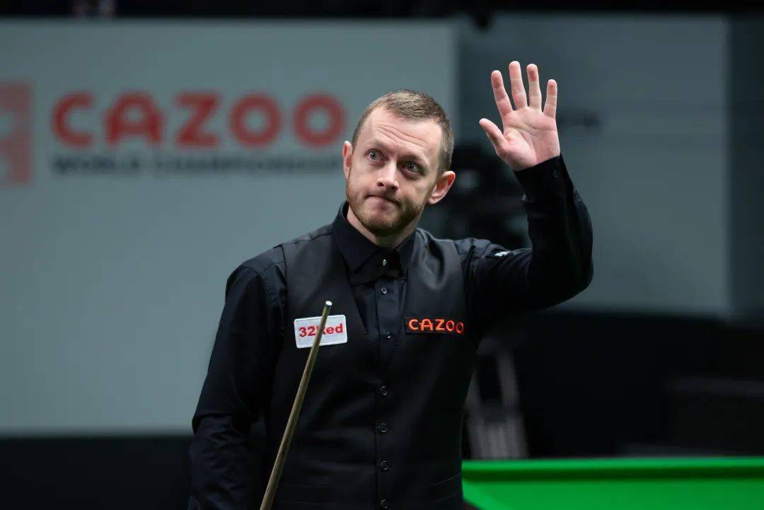 现代足球提 现代足球提