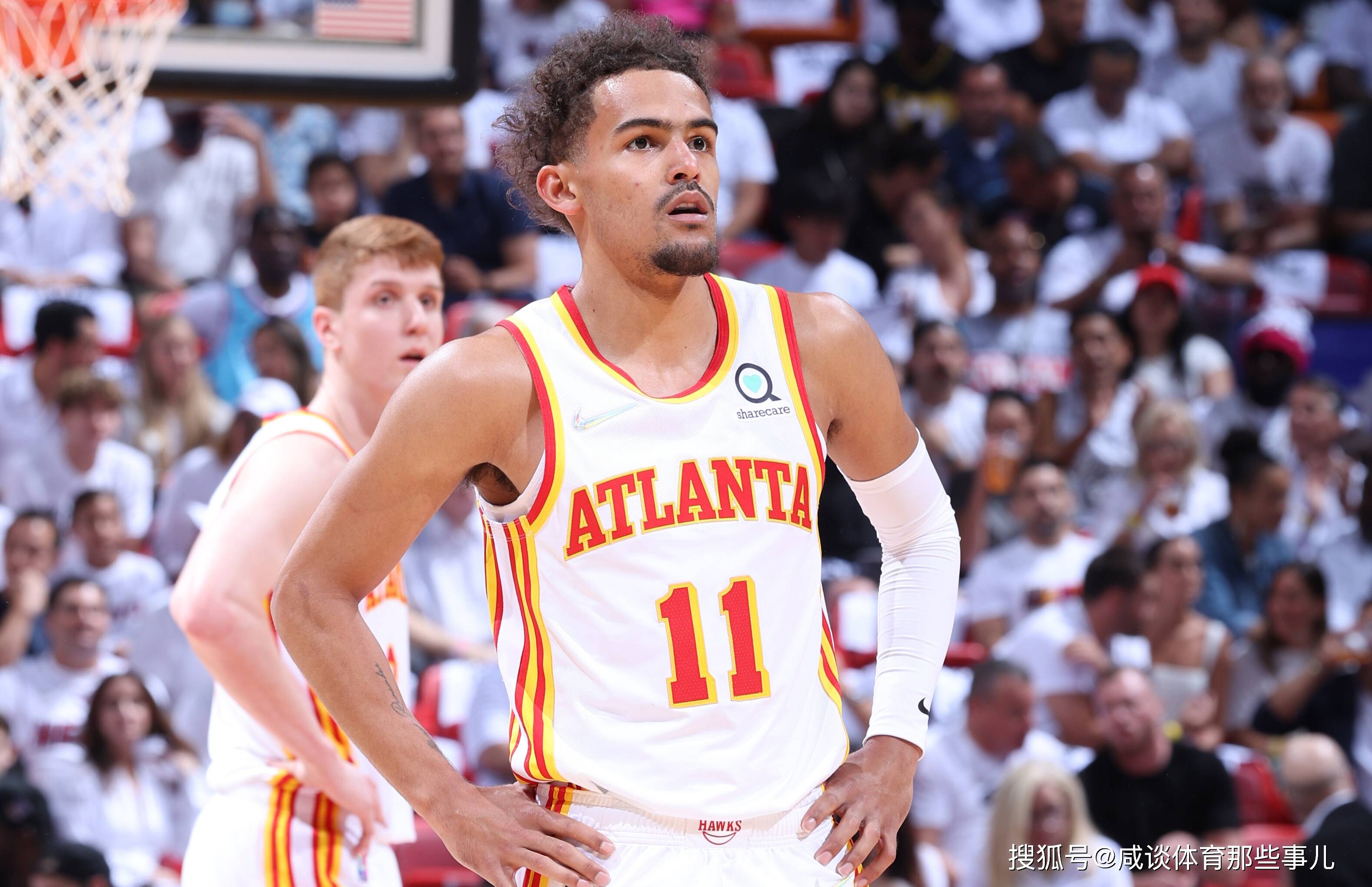 证的桌面案 证的桌面案