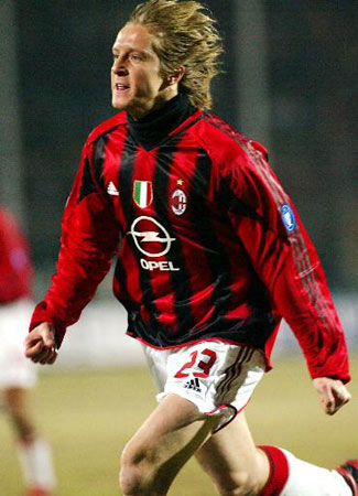 提前召回英 提前召回英